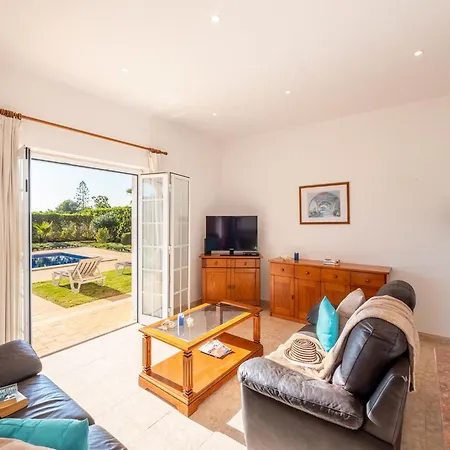 Villa In Carvoeiro Near Sea Beach Vila Carvoeiro (Lagoa)